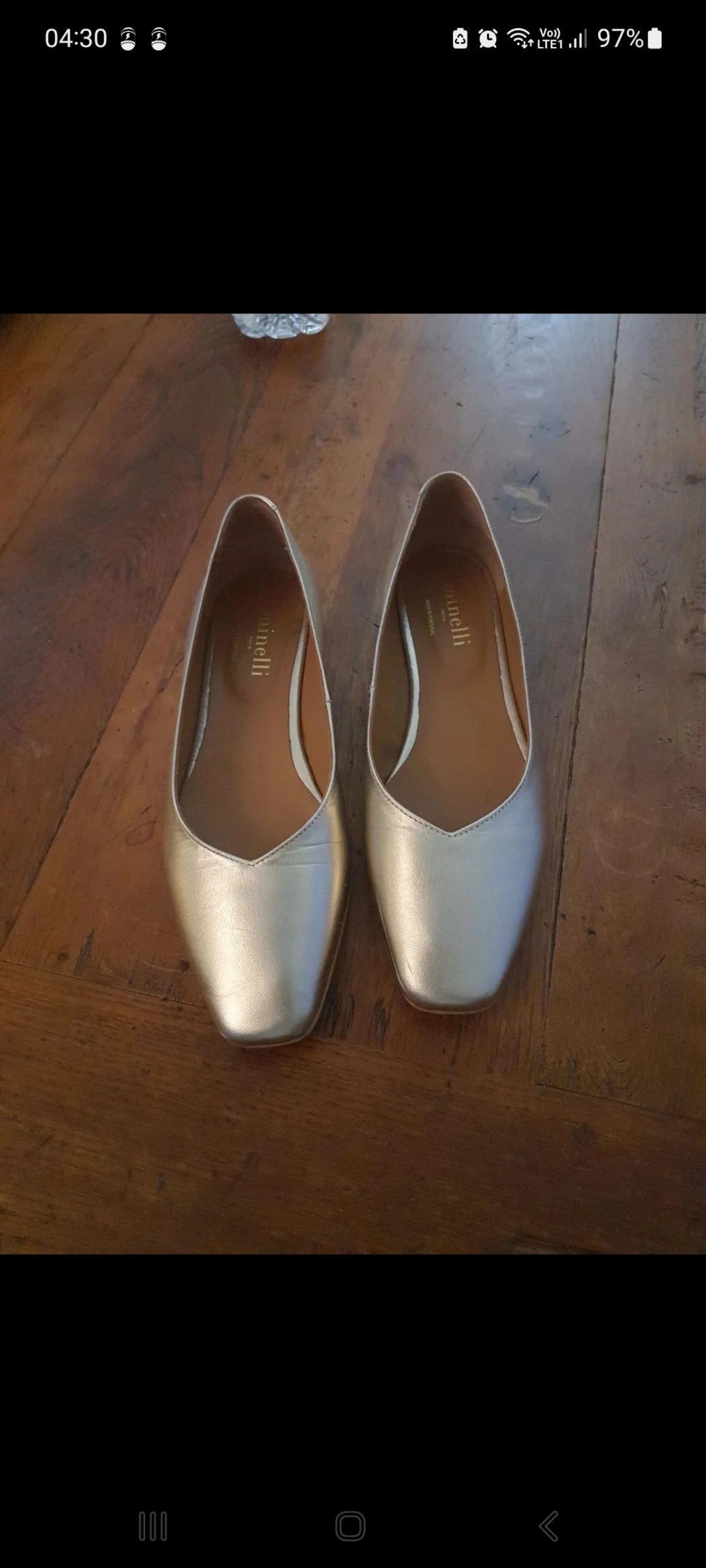 Ballerines dorées Minelli taille 37
